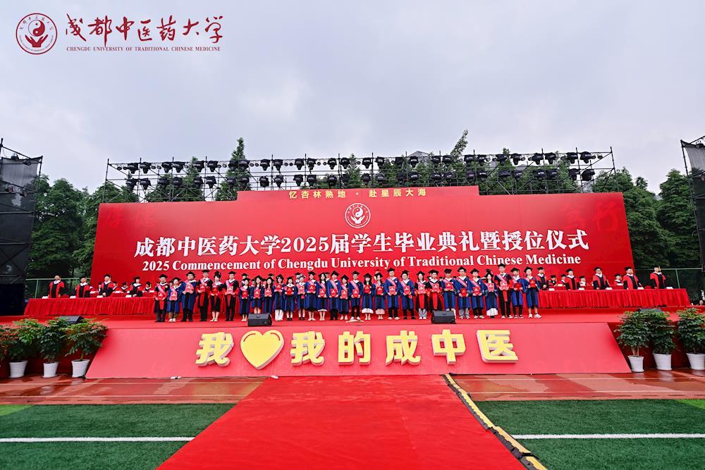49c572e9c7d74e87b1a2b4ed2b7f2d7f.jpg